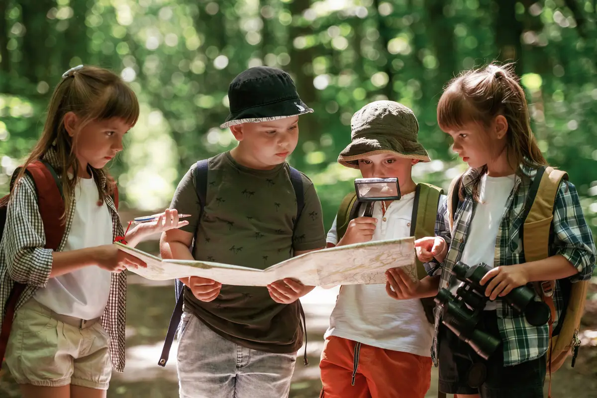 Kids hiking with Boys & Girls Clubs youth outdoor program in Prescott, AZ